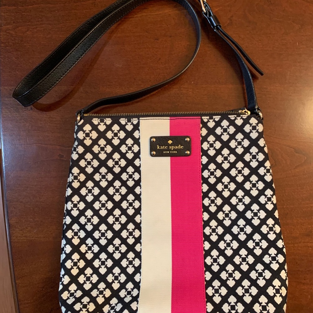 Kate Spade cross body purse